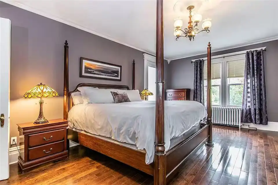 The Westport Manor, St. John's